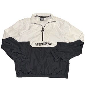 Umbro Windbreaker Black And White Pullover XL Women’s 1/4 Zip (Fits Medium)
